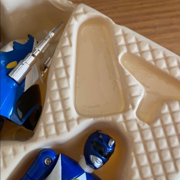 Power Ranger Triceratops Battle Bike - Picture 8 of 8